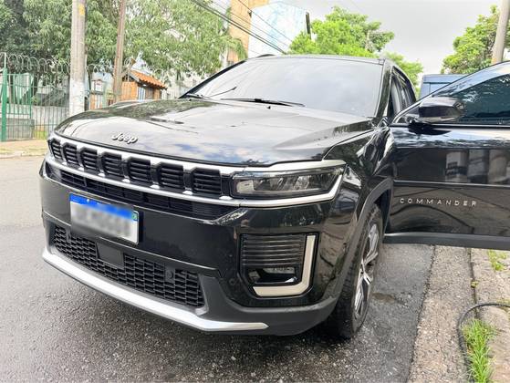 JEEP COMMANDER 1.3 T270 TURBO FLEX LIMITED AT6